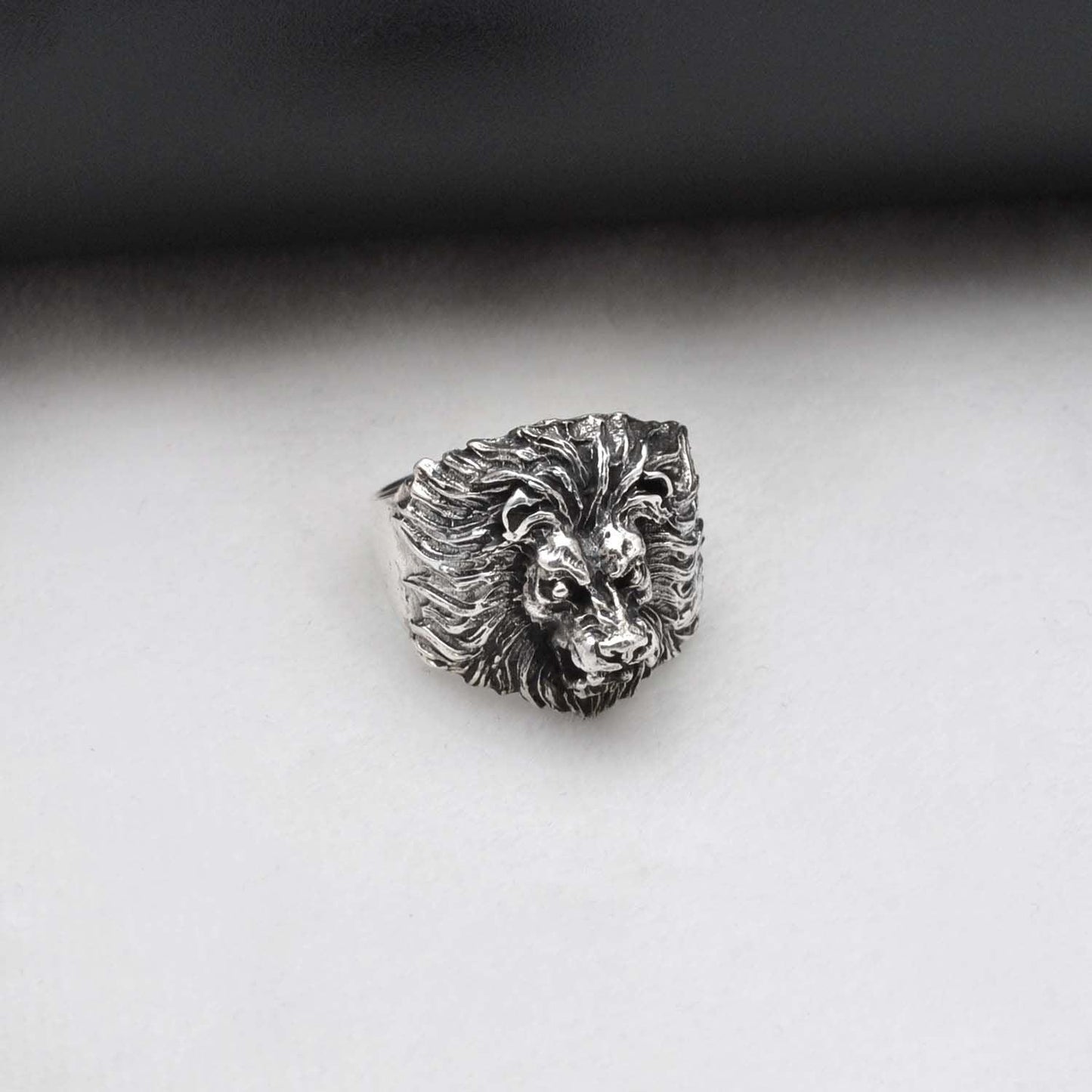 Roaring Lion Silver Ring Size 10 Kanish