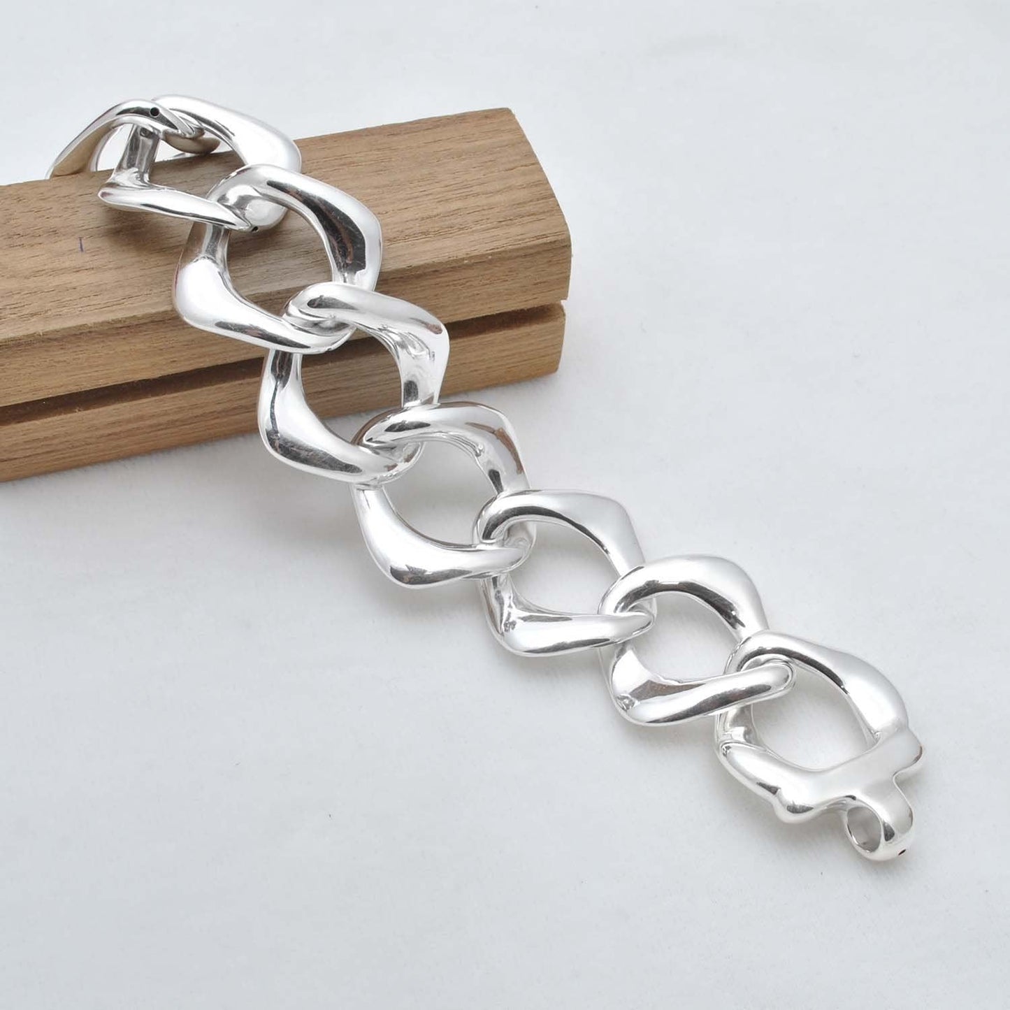 Sterling Silver Heavy chunky bold bracelet 8" Kanish
