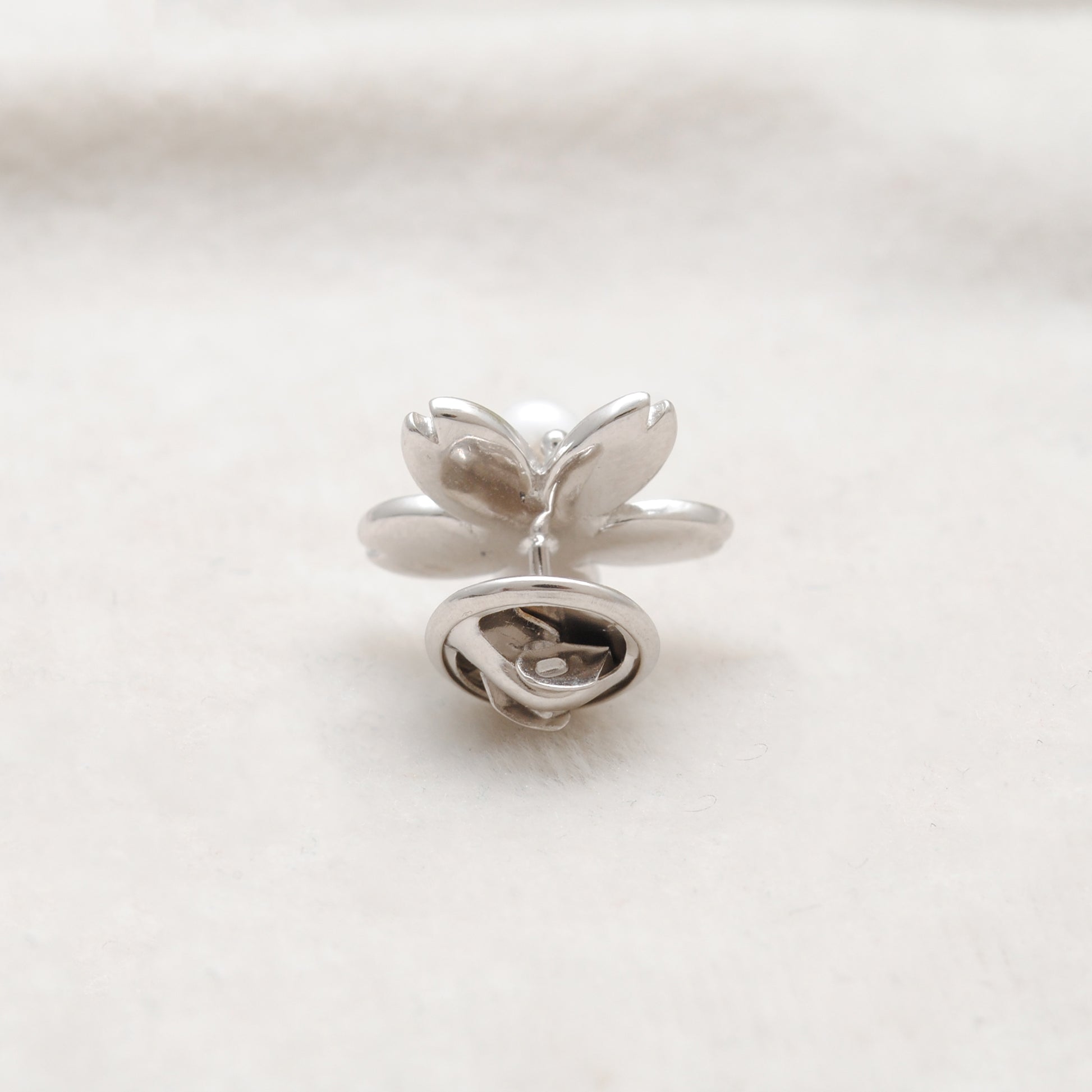 925 Sterling Silver Enamel Flower Brooch with  Pearl – Button Style Jewelry