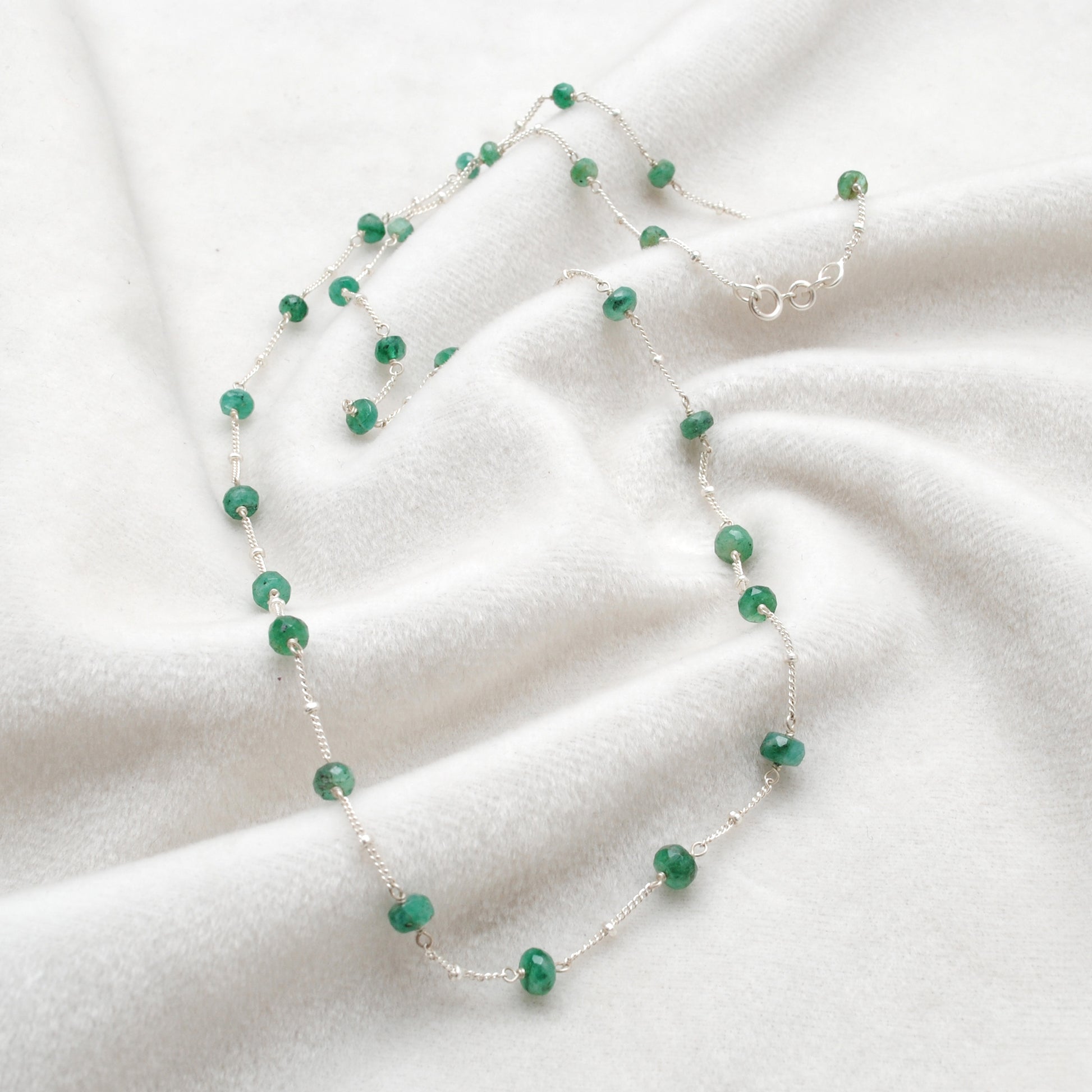 Natural emerald tiny beaded choker chain necklace with delicate green gemstone beads and minimalist design