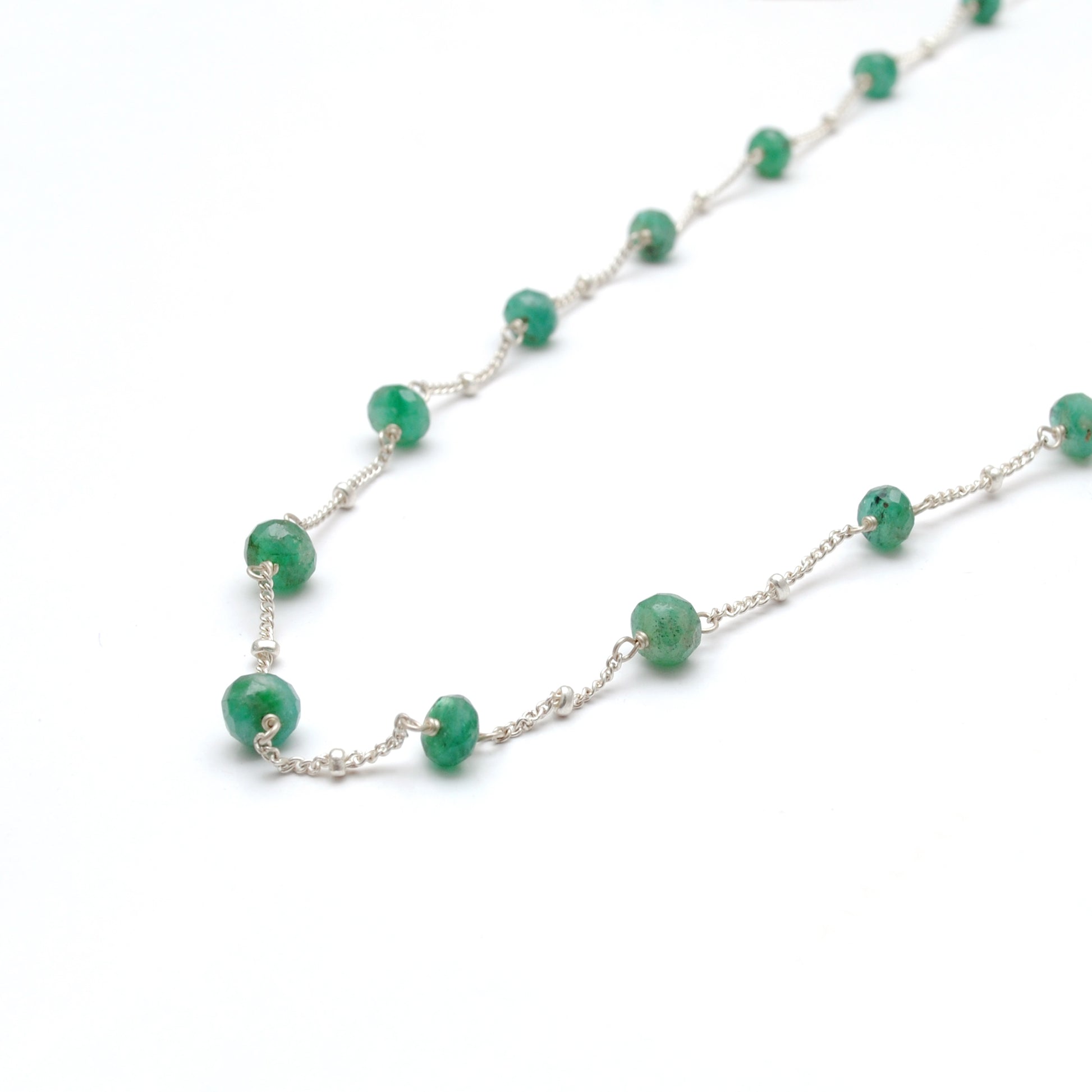 Natural emerald tiny beaded choker chain necklace with delicate green gemstone beads and minimalist design