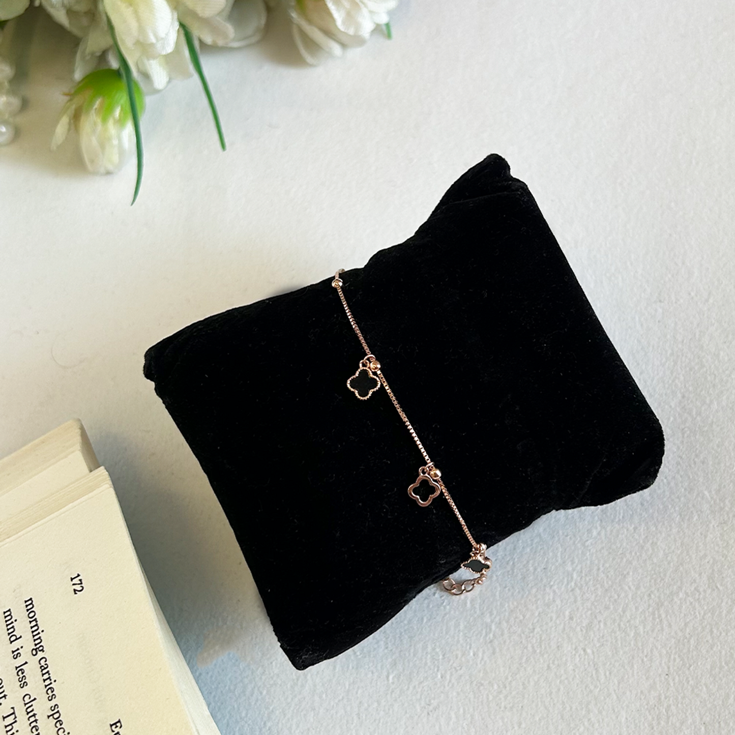 Four-Leaf Clover Delicate Chain