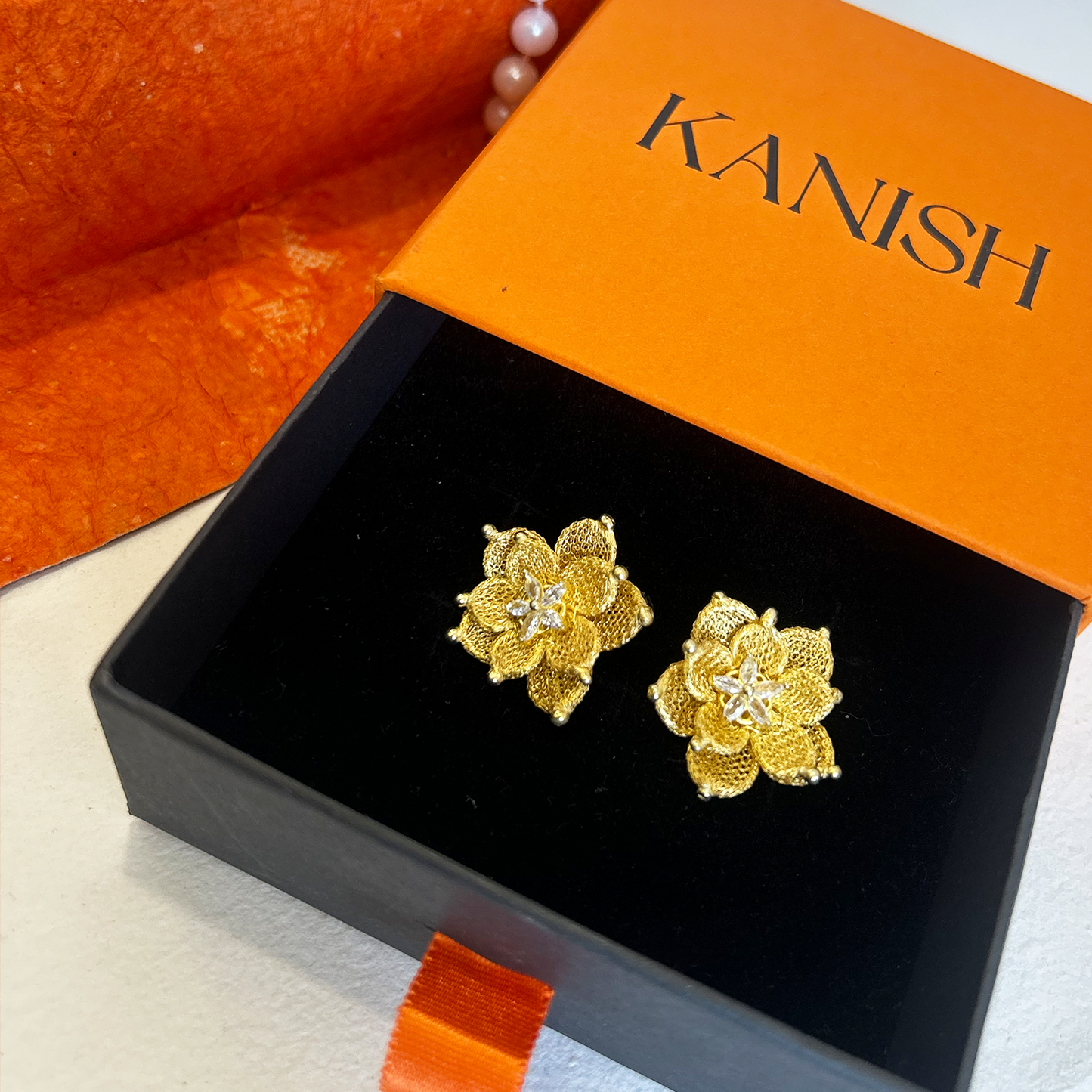 Gold Woven Mesh Ribbon Flower Necklace and Earring Set