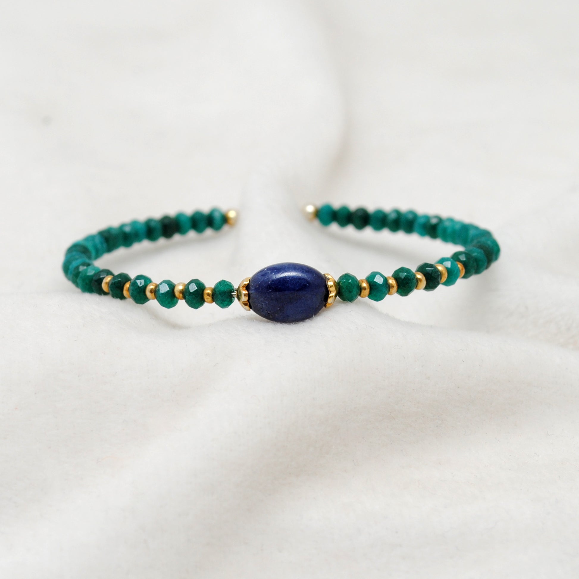 Kanish 925 Sterling Silver Green Jade Memory Wire Rondelle Bracelet