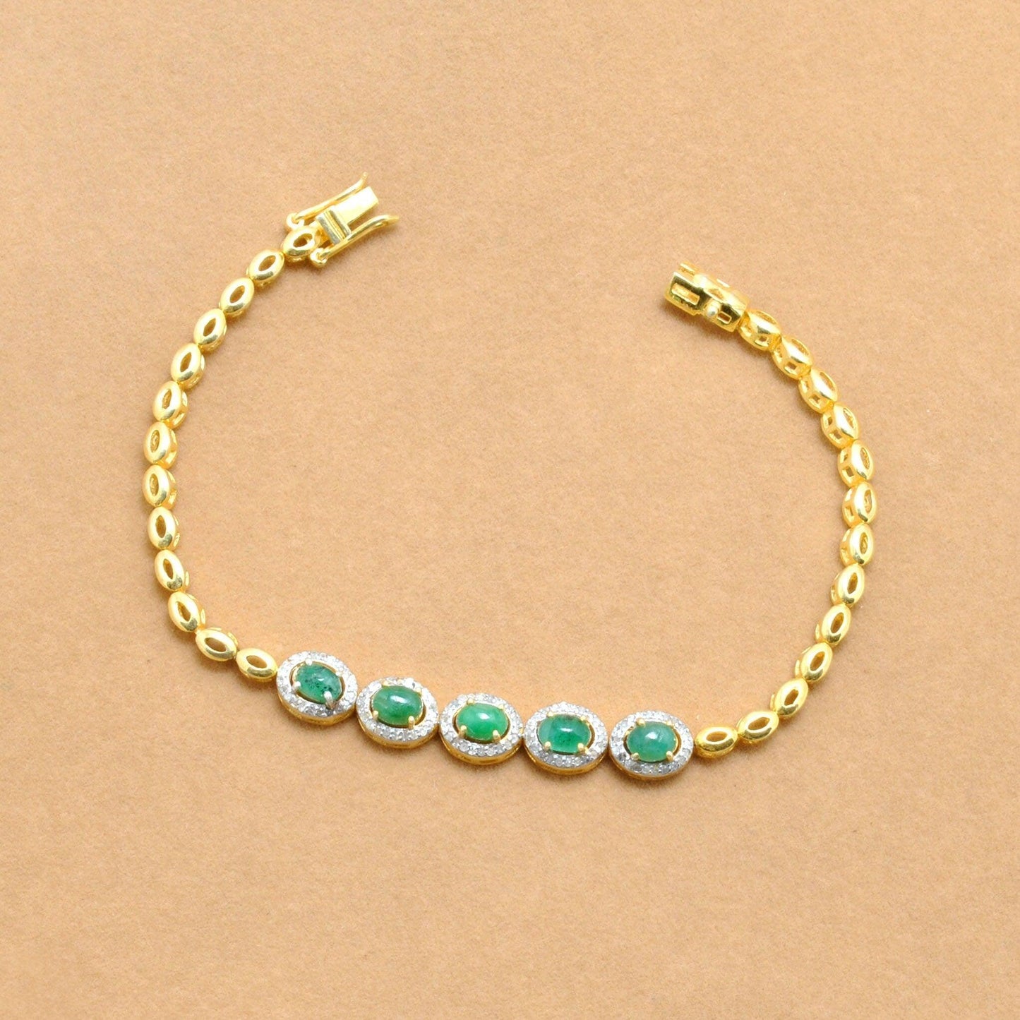 Diamond With Natural Emerald Bracelet Jewelry Kanish
