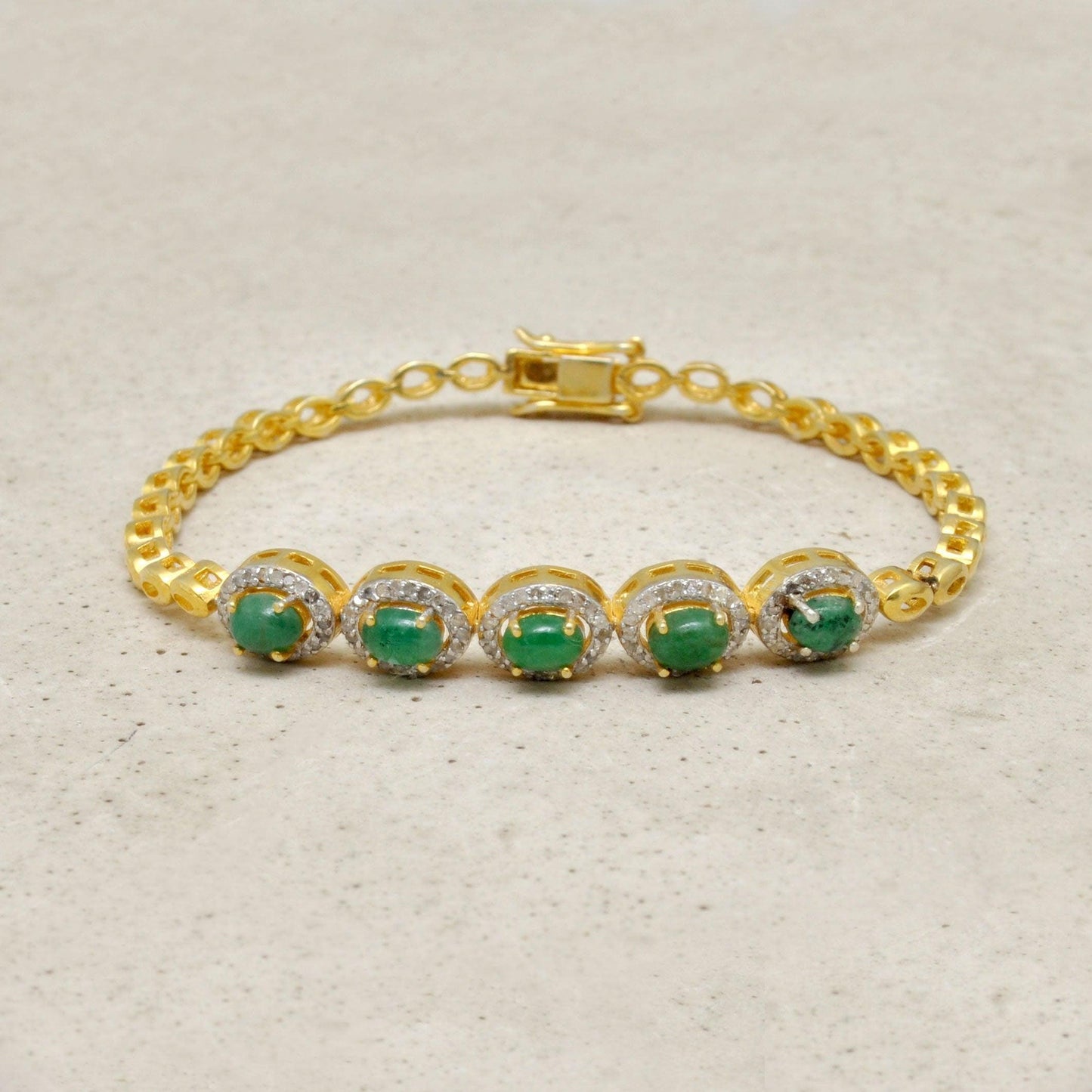 Diamond With Natural Emerald Bracelet Jewelry Kanish