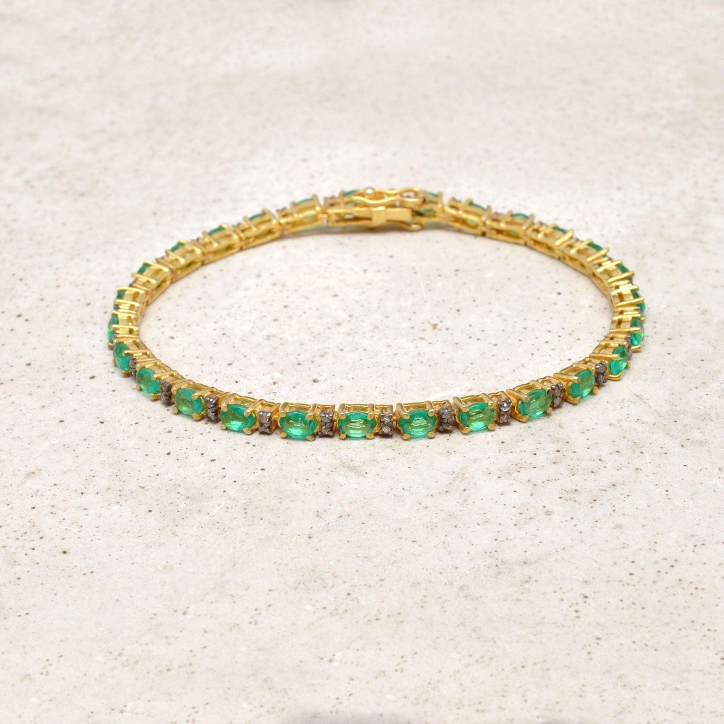 18K Gold Emerald Tennis Bracelet Diamond Gift For Her Kanish
