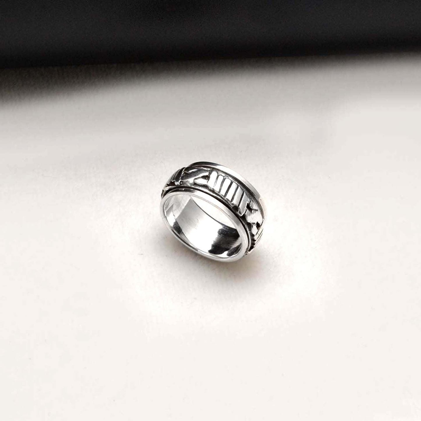 Spinner Roman numeral ring Size 8 - Kanish