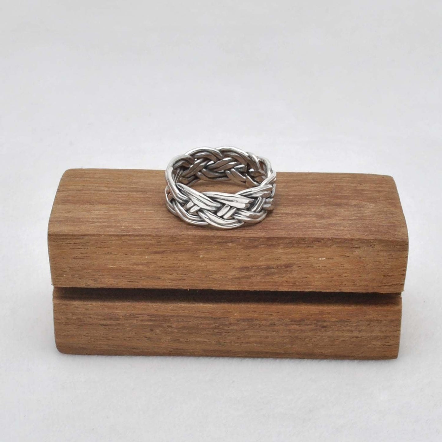 Woven Braided Silver Ring Size 10 Kanish