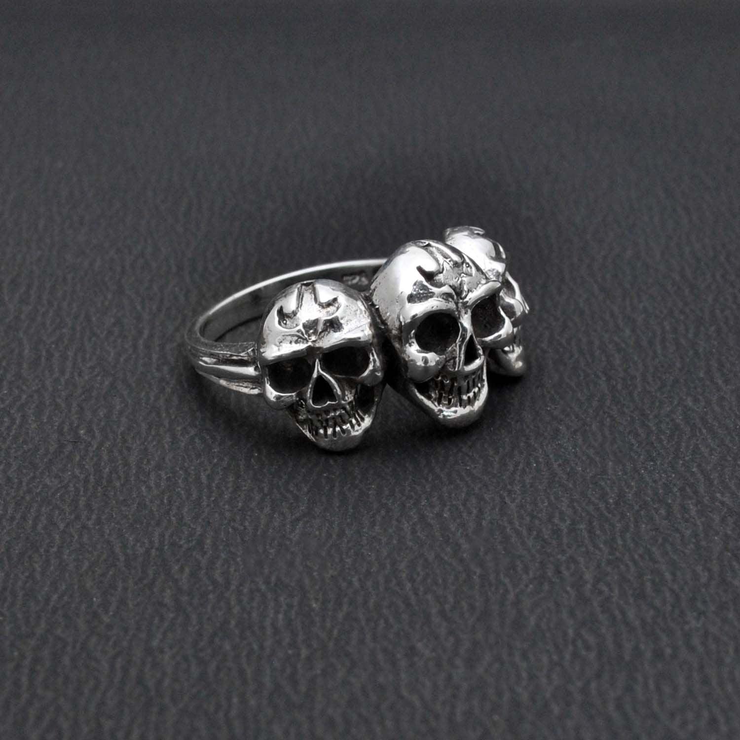 Cluster Skull Silver Ring Size 9 Kanish