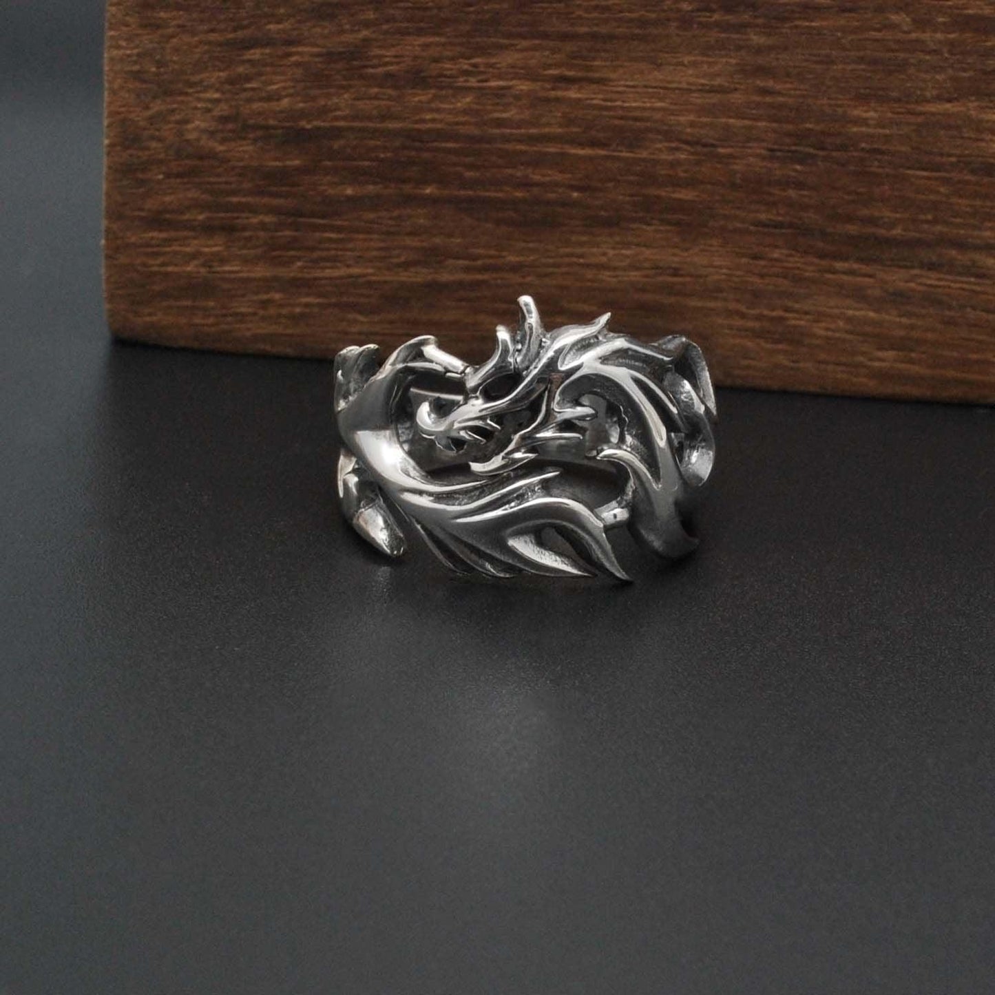 Silver Fierce Dragon Ring Size 9 Kanish