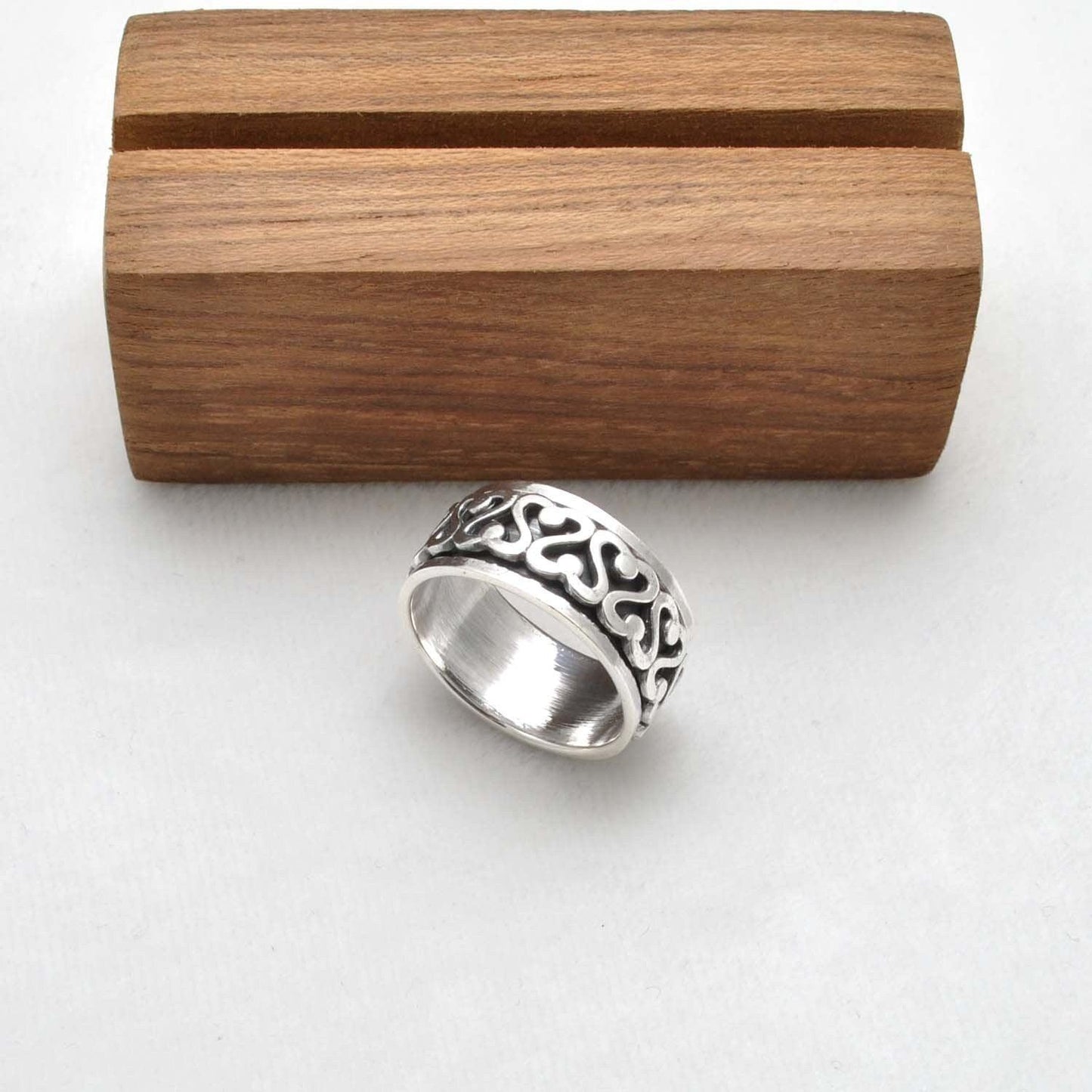 Fidget Tribal Band Spinner Ring Size 11 - Kanish