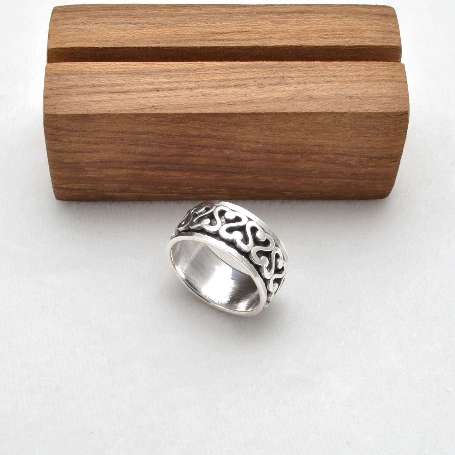 Fidget Tribal Band Spinner Ring Size 11 - Kanish