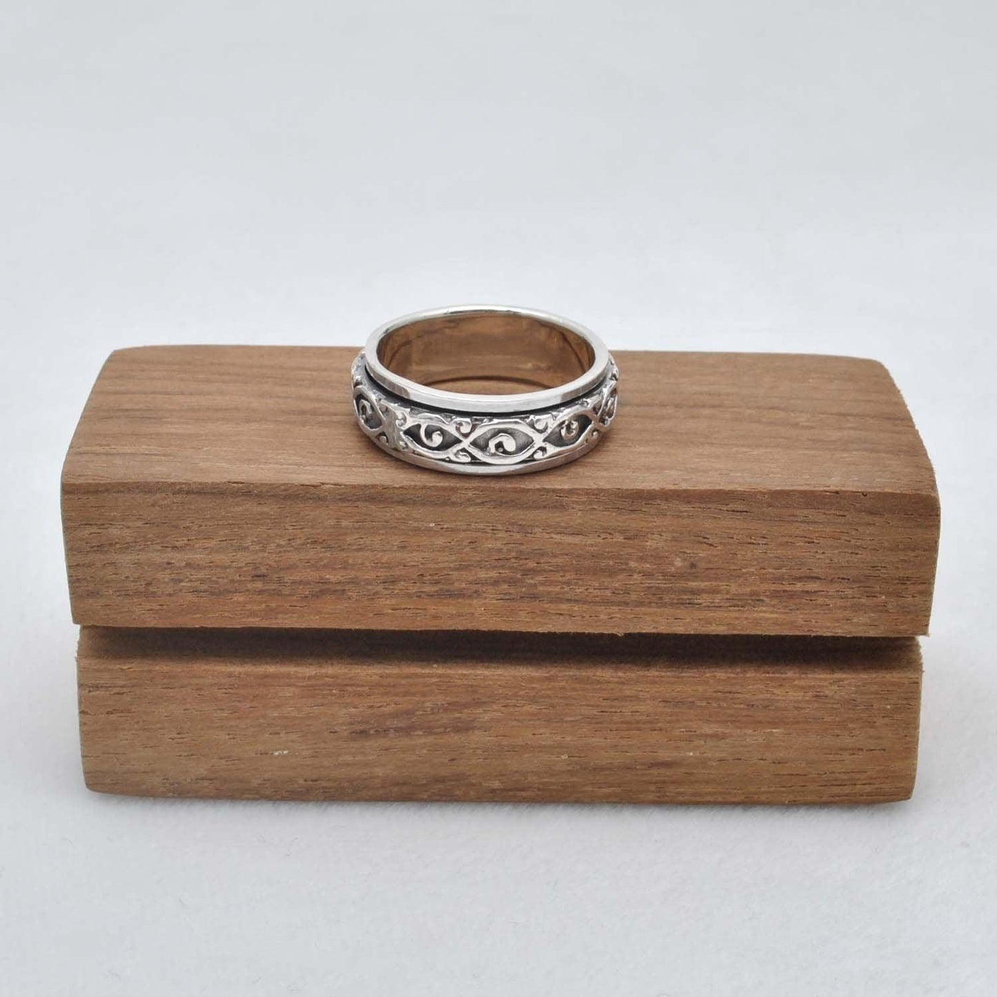 925 Silver Spinner Meditation Thumb Ring Size 9 Kanish
