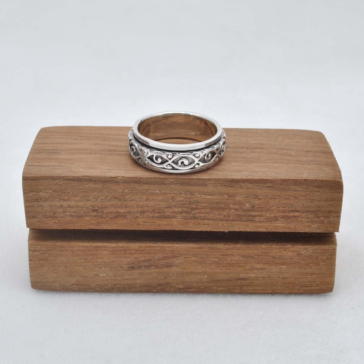 925 Silver Spinner Meditation Thumb Ring Size 9 Kanish