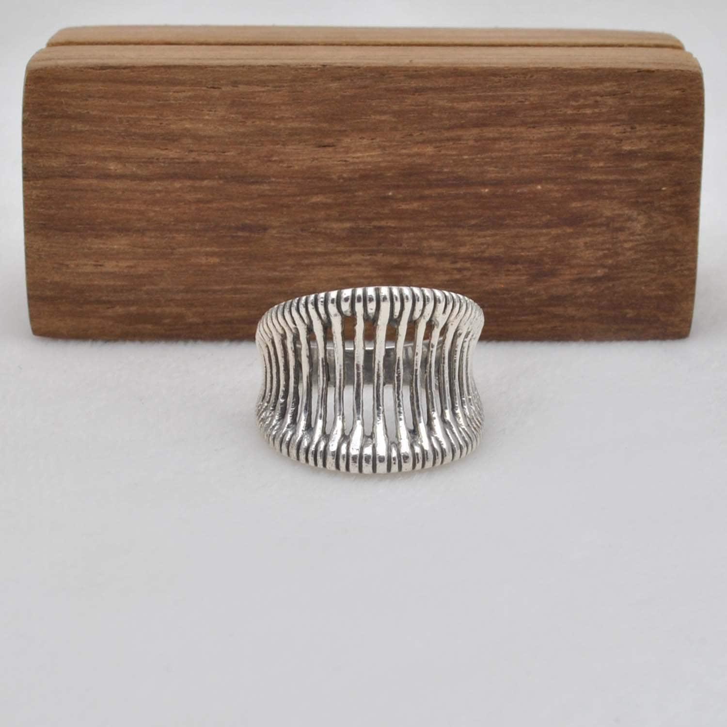 Vintage Silver Band Ring Size 10 Kanish