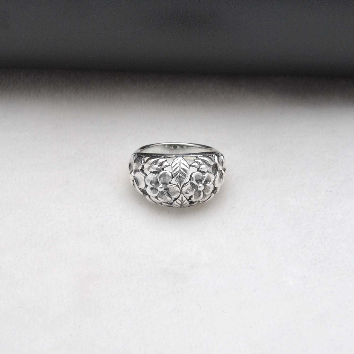 Floral Sterling Silver Handmade Dome Ring Size 6 Kanish