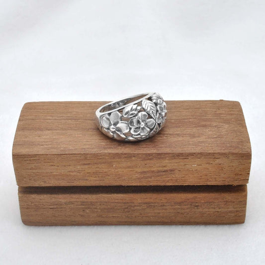 Floral Sterling Silver Handmade Dome Ring Size 6 - Kanish