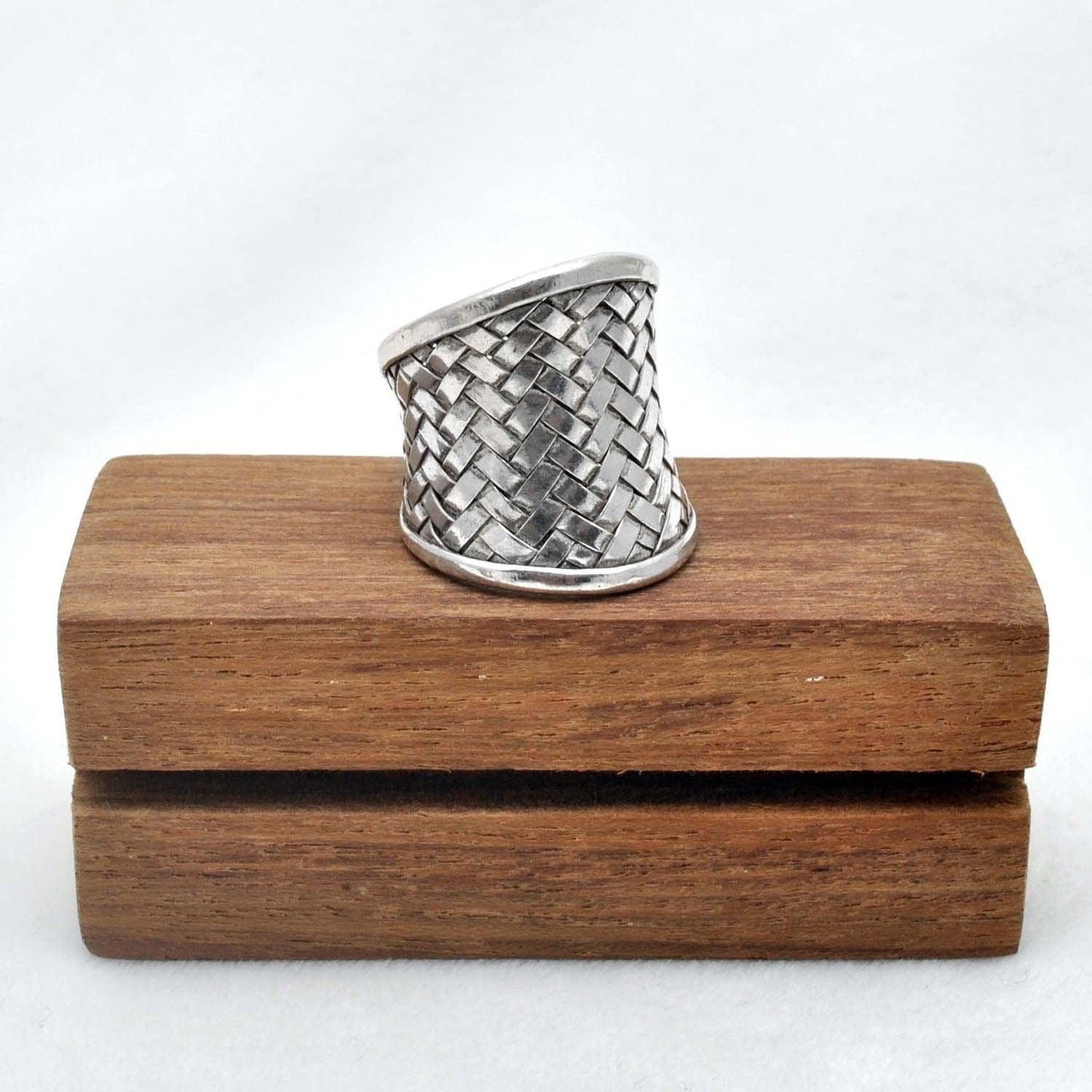 Wide Band Thumb Silver Ring Size 9 Kanish