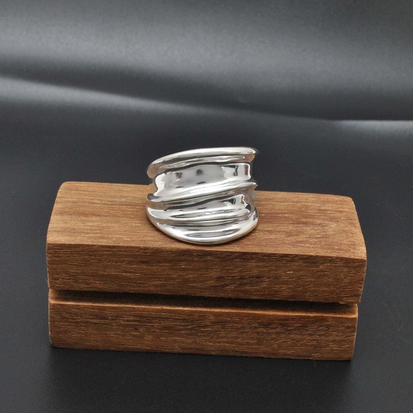 Wide Silver Chunky Wide Band Ring Size 11 - Kanish