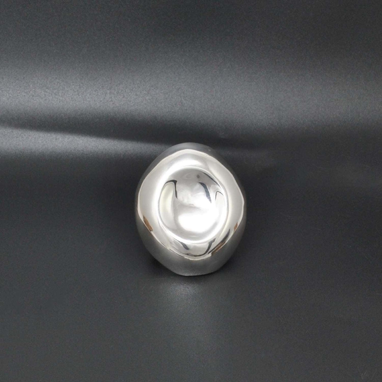 Long contemporary sterling silver ring Kanish