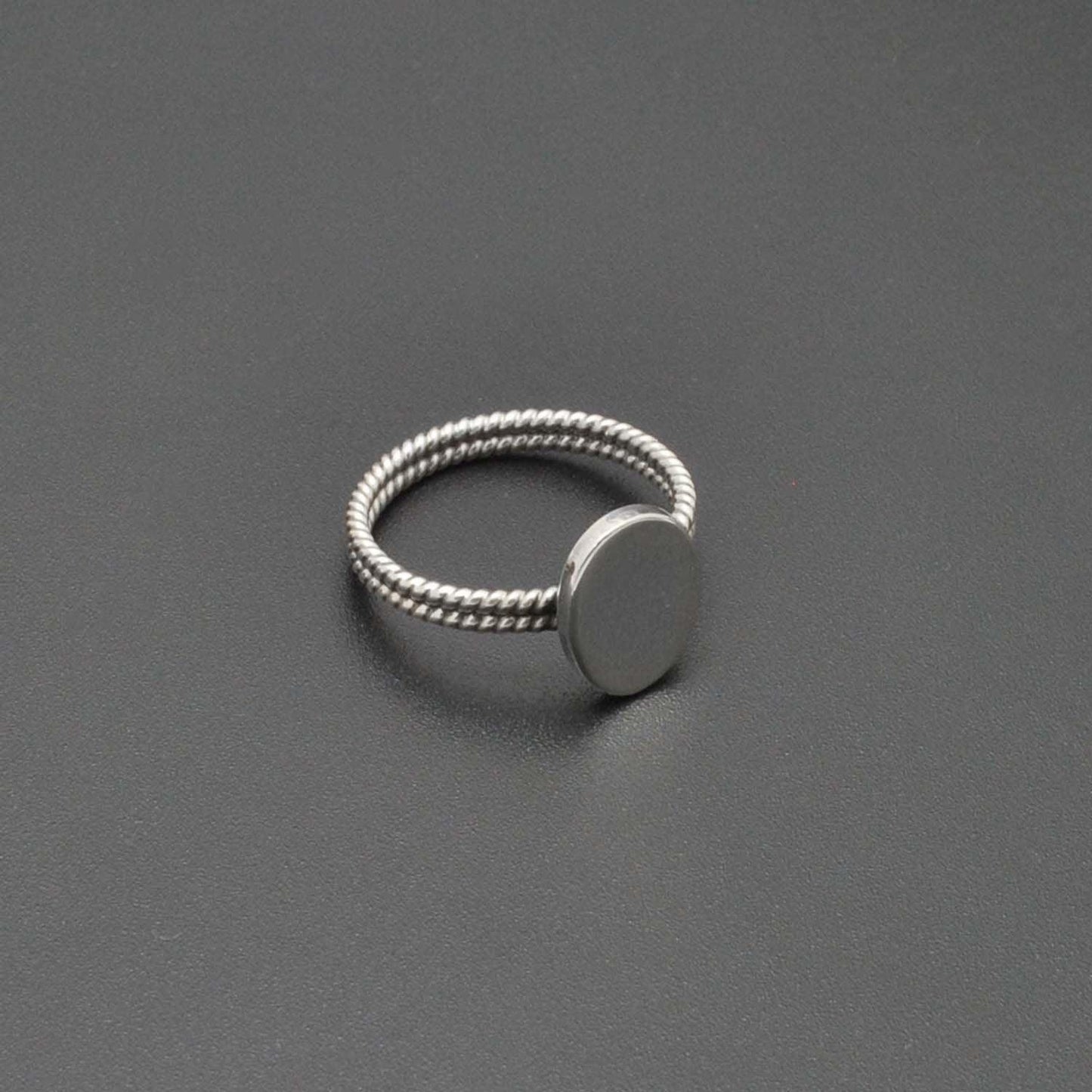 925 Silver Signet Twisted Band Ring Size 9 Kanish