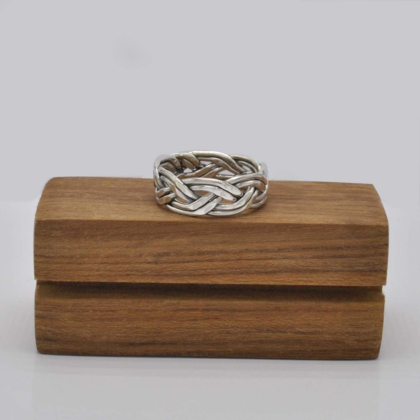 Silver Woven Ring Size 12 Kanish