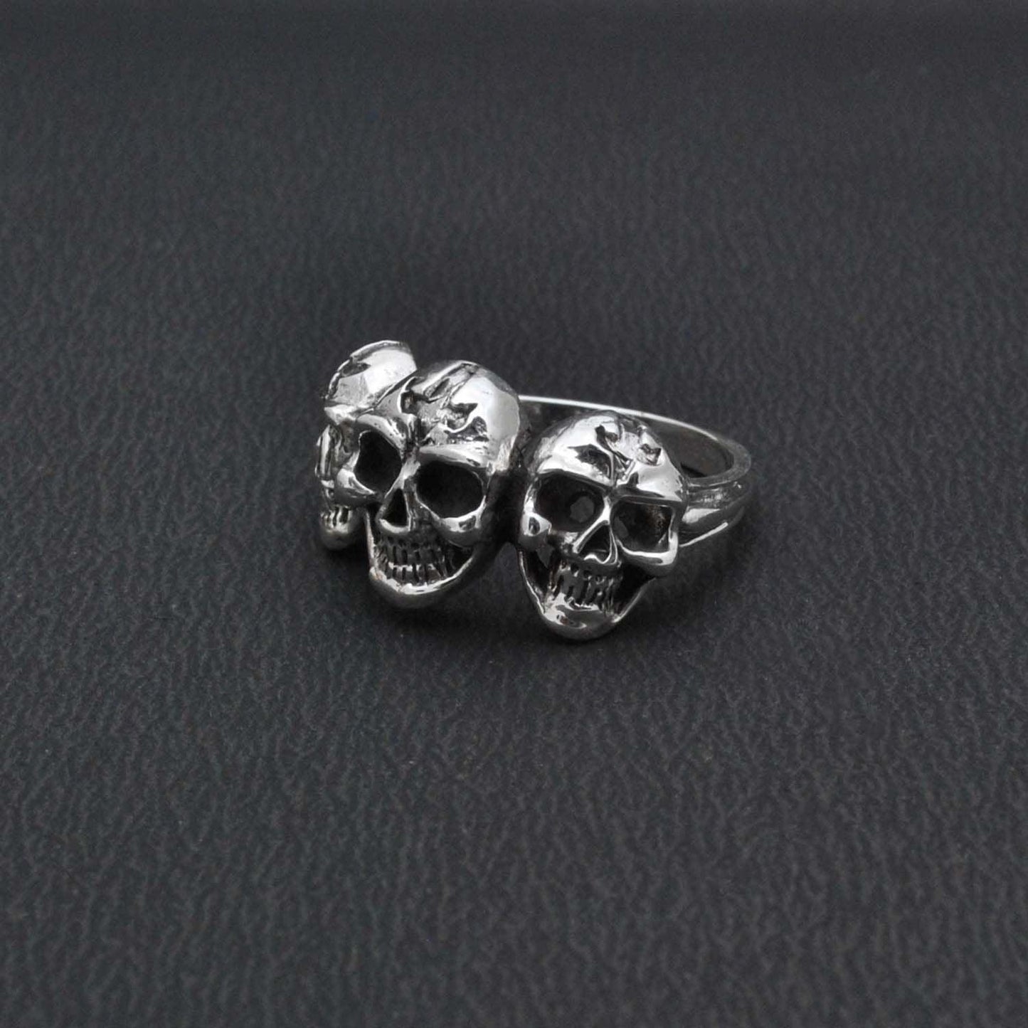 Cluster Skull Silver Ring Size 9 Kanish
