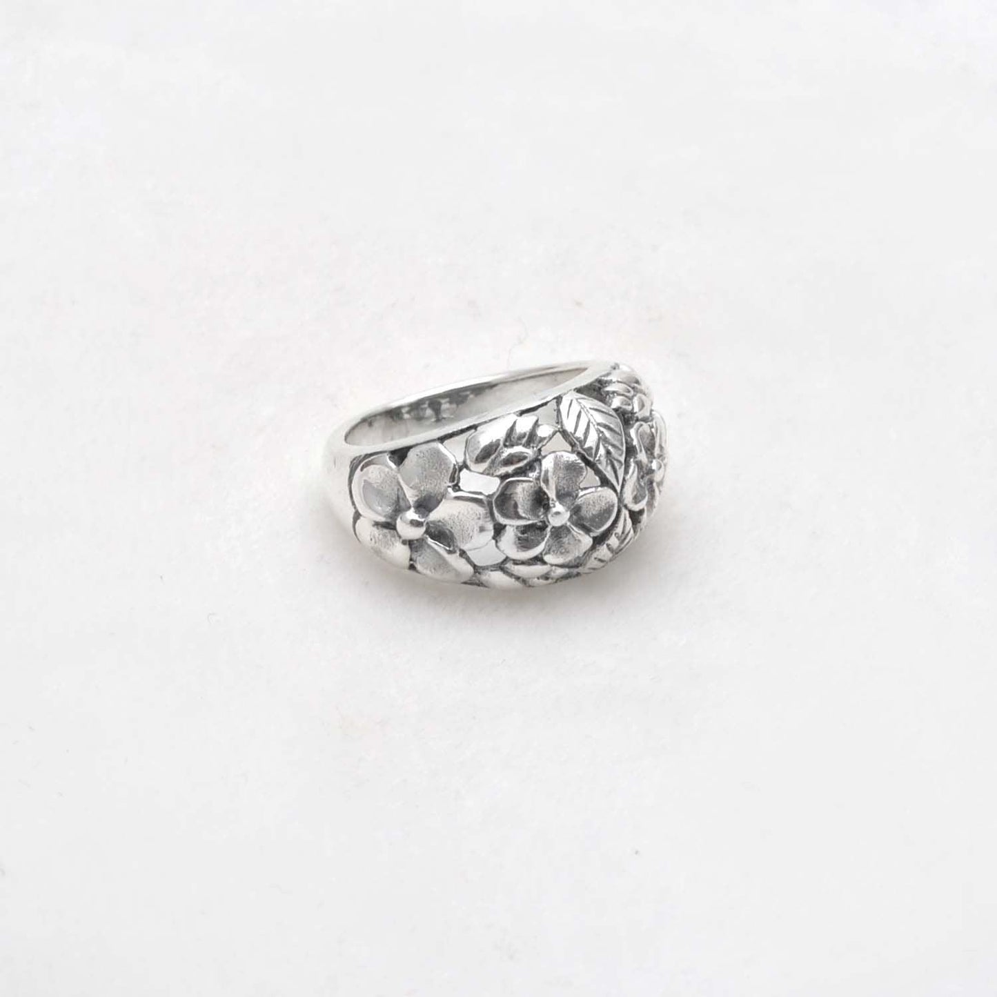 Floral Sterling Silver Handmade Dome Ring Size 6 Kanish