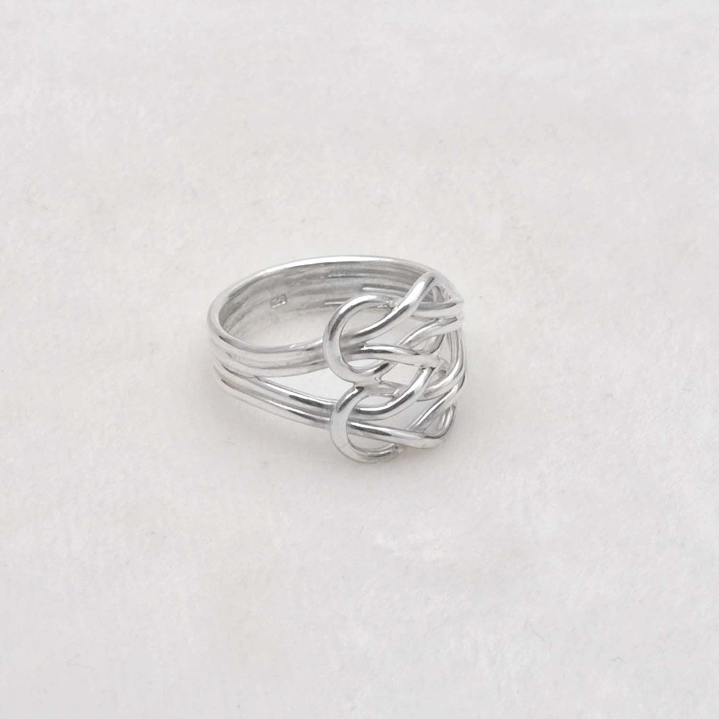Celtic Trinity Knot Ring Size 9 Kanish