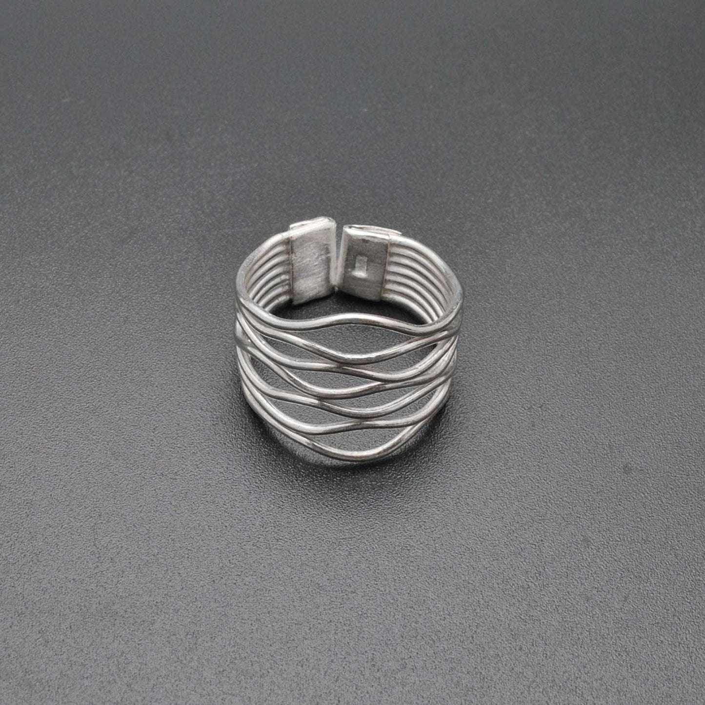 925 Sterling Silver Women Band Ring Size 9 Kanish
