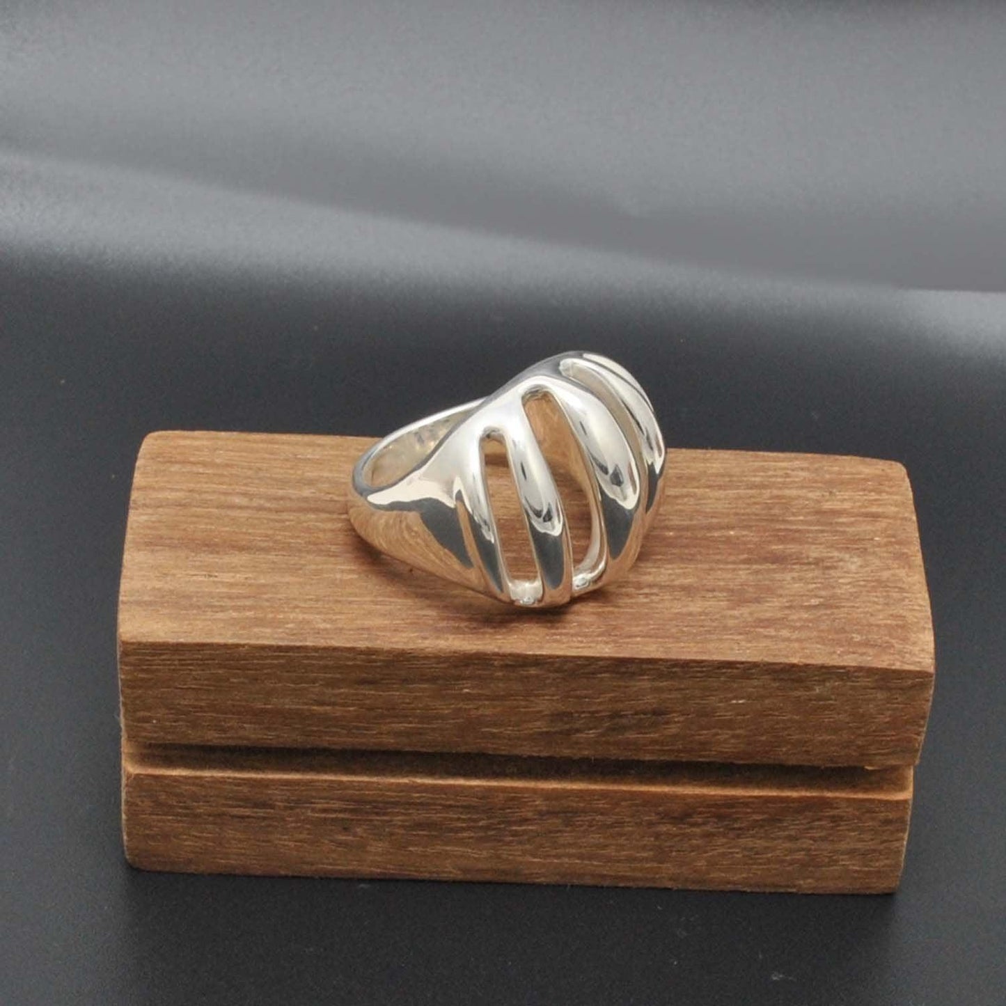 Dome Solid 925 Sterling Silver Ring Size 9 Kanish
