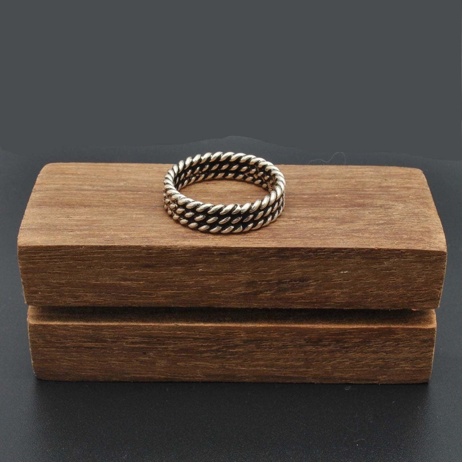 925 Sterling Silver Twisted Rope Ring Size 9 Kanish