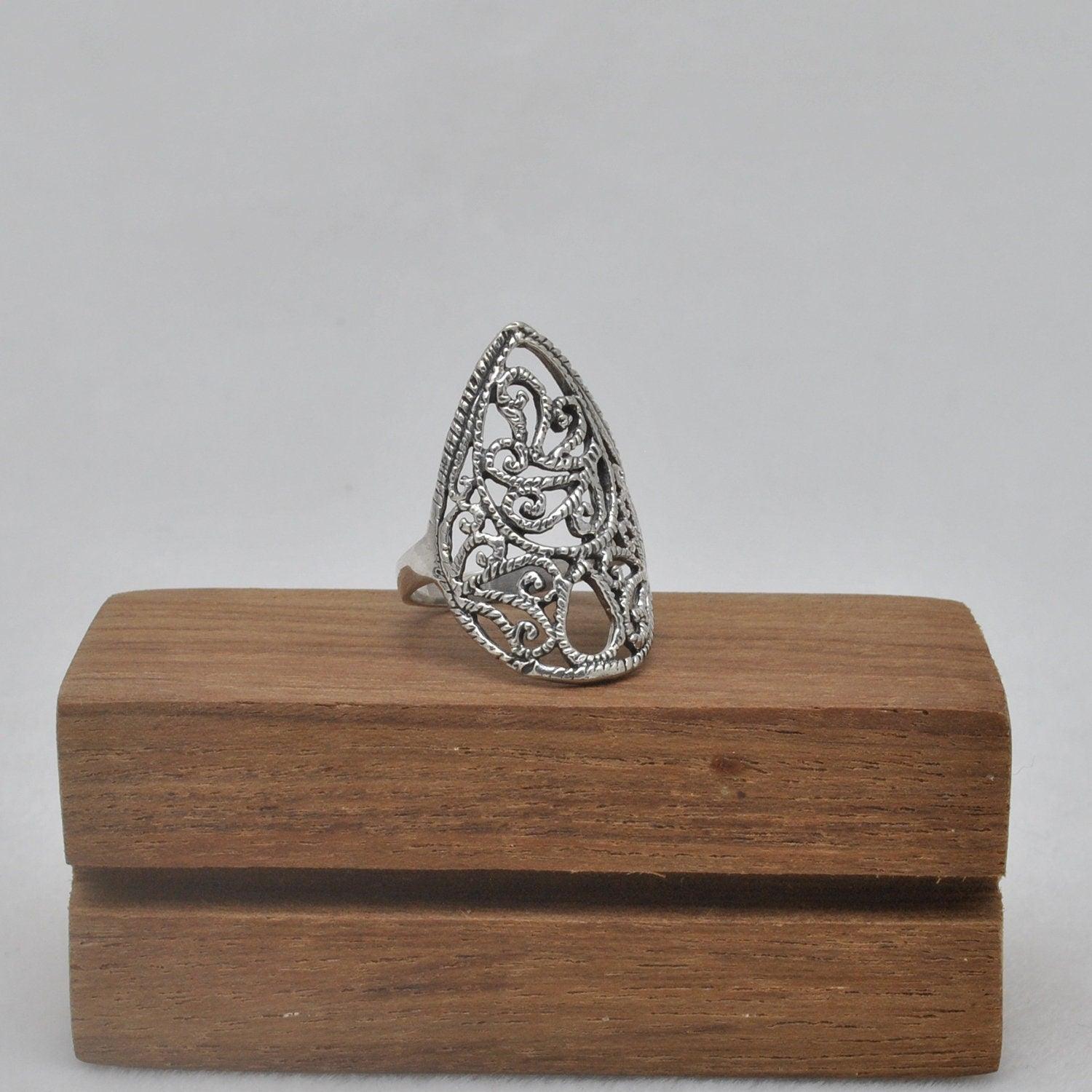 Sterling Silver Filigree Women Dainty Ring Size 8 Kanish