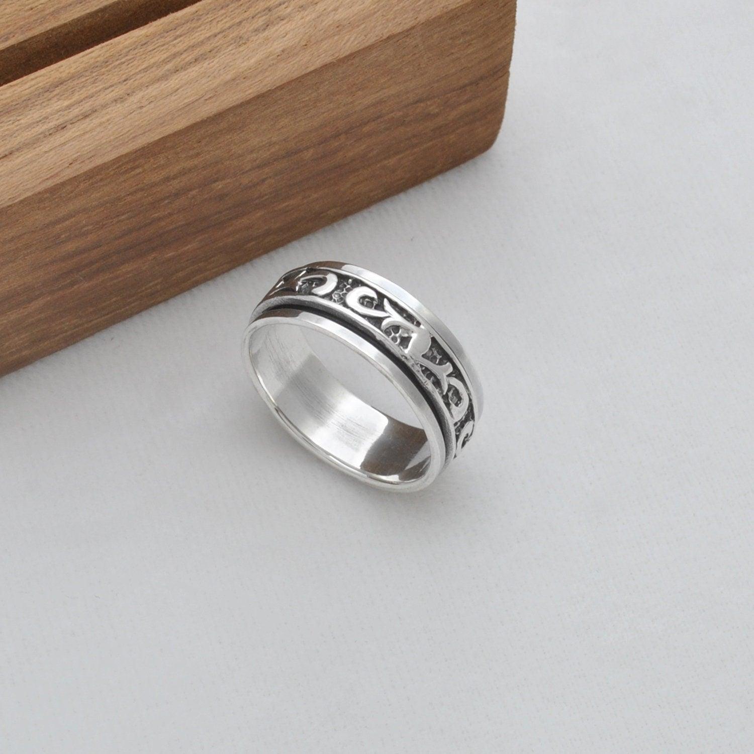 Solid Silver Band Celtic Thumb Ring Size 12 - Kanish
