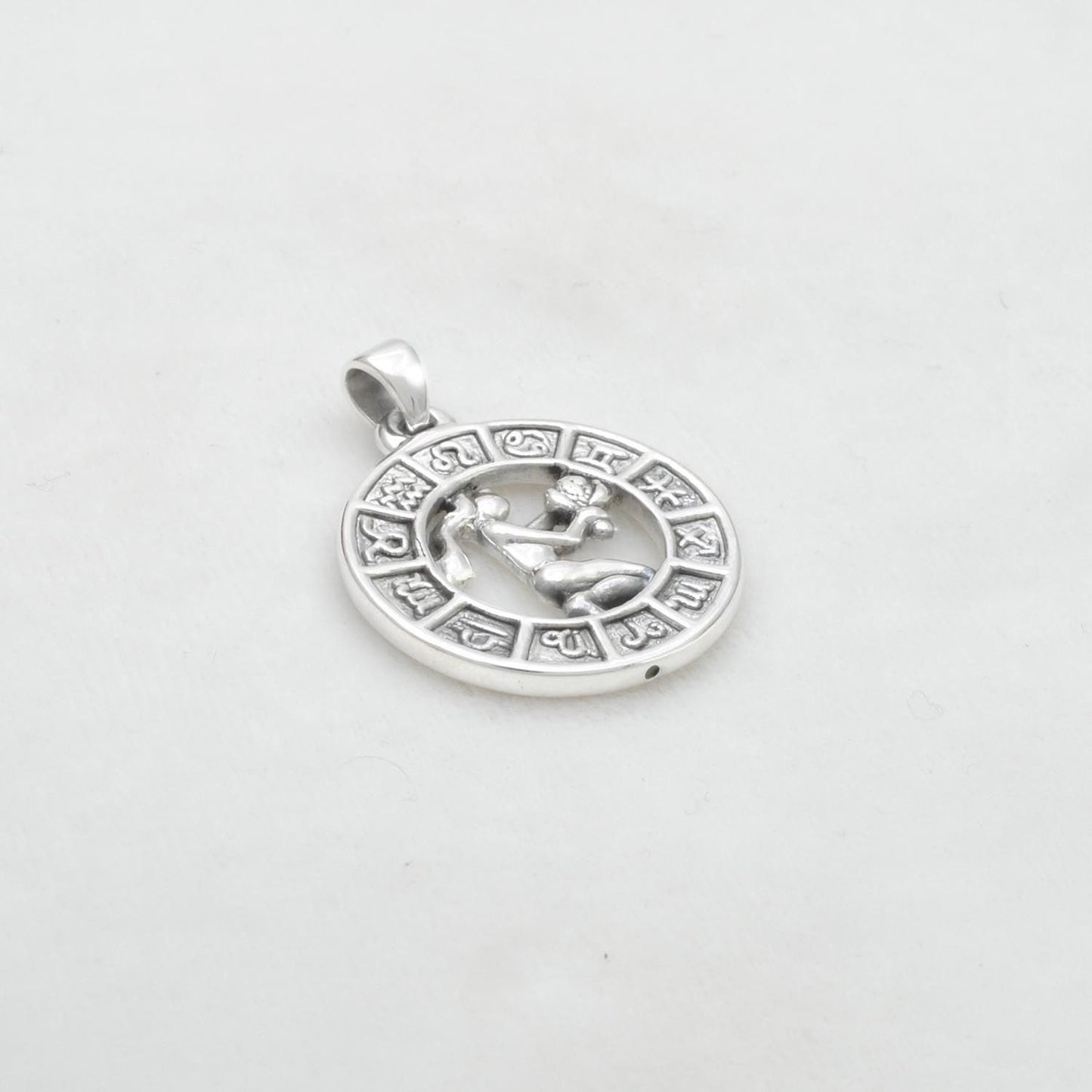 925 Sterling Silver Virgo Zodiac Sign Pendant Kanish