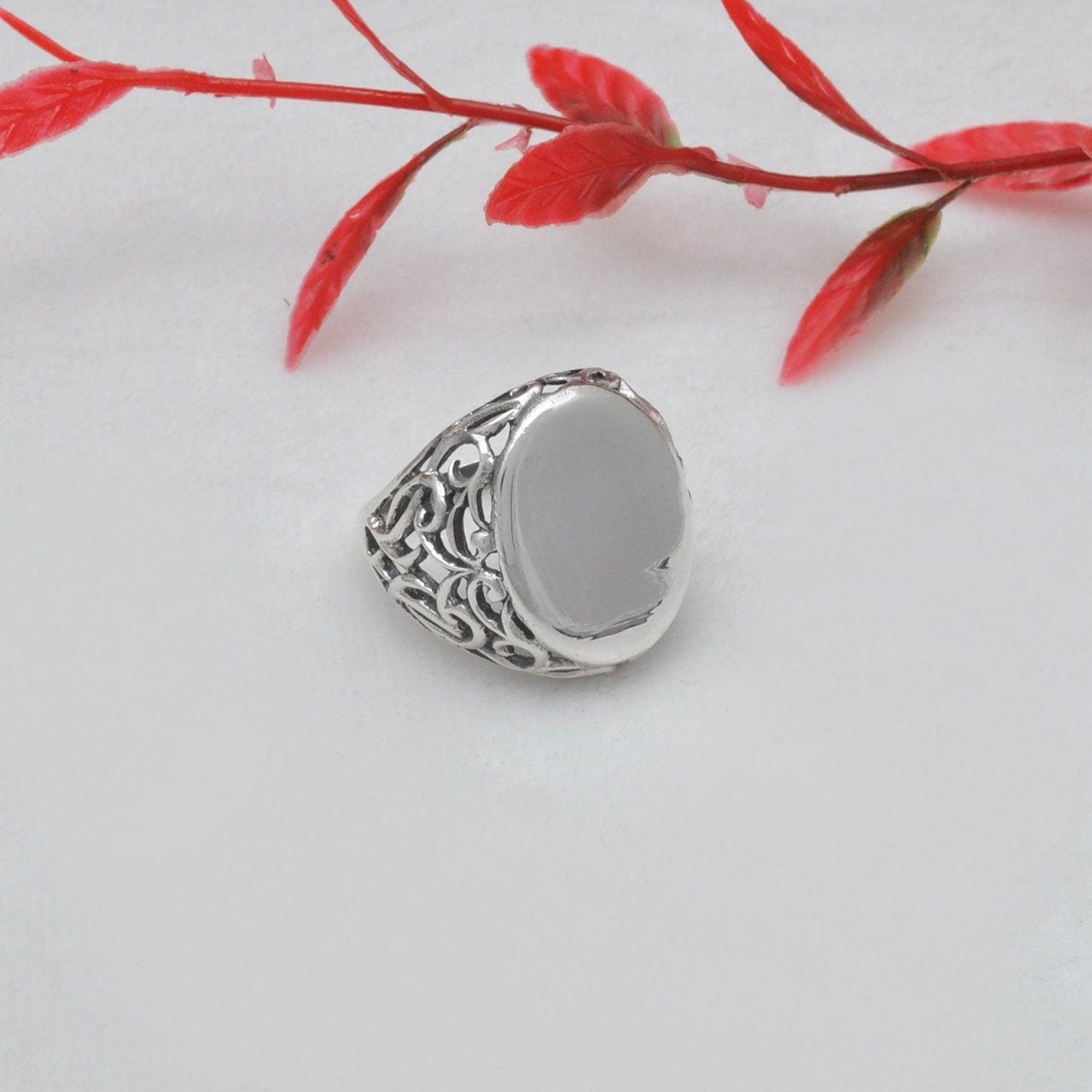 Sterling Silver Oval Men's Ring Size 9 - Kanish