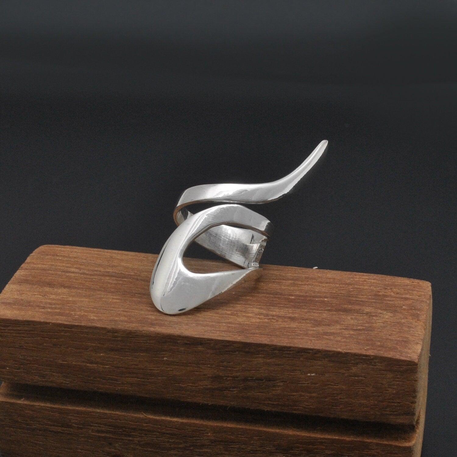 Sterling Silver Chunky Wrap Women Ring Size 7 Kanish
