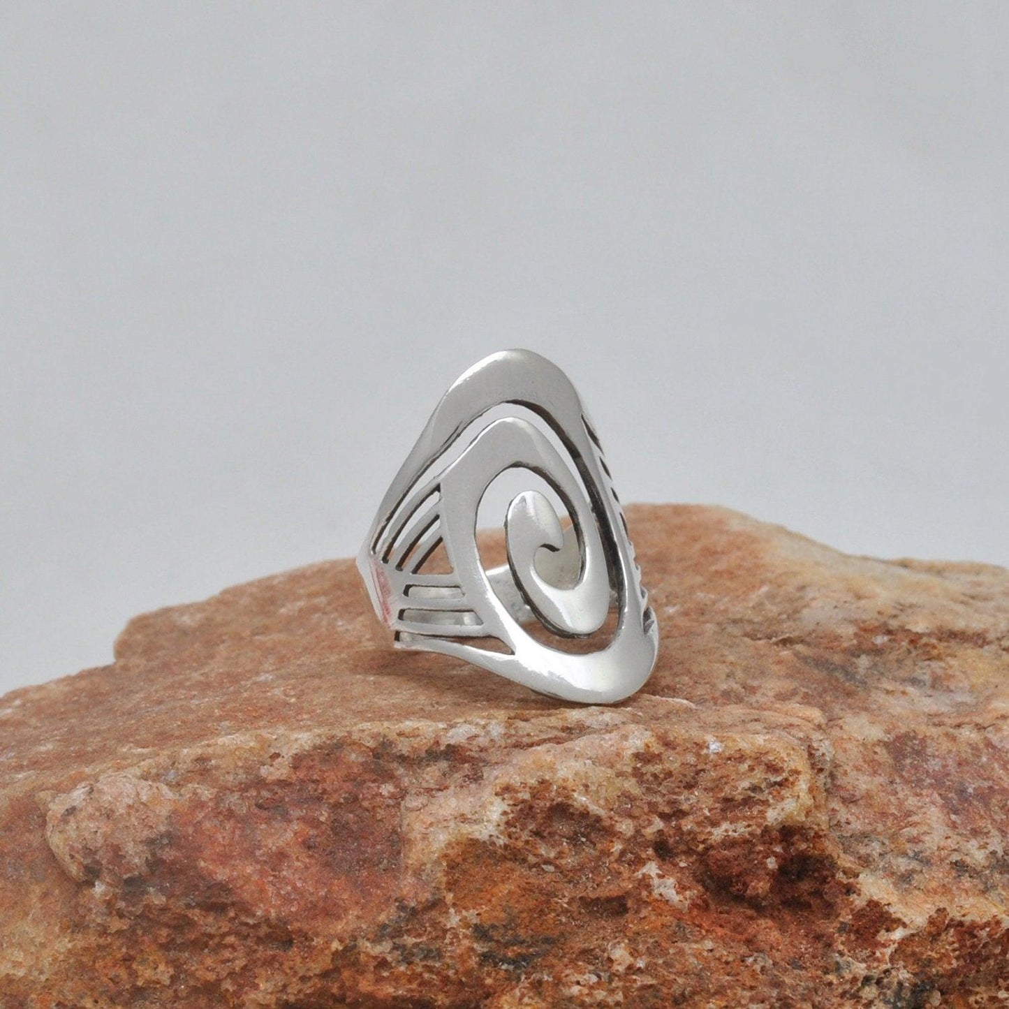 Men Women Silver Spiral Ring Size 10 Kanish