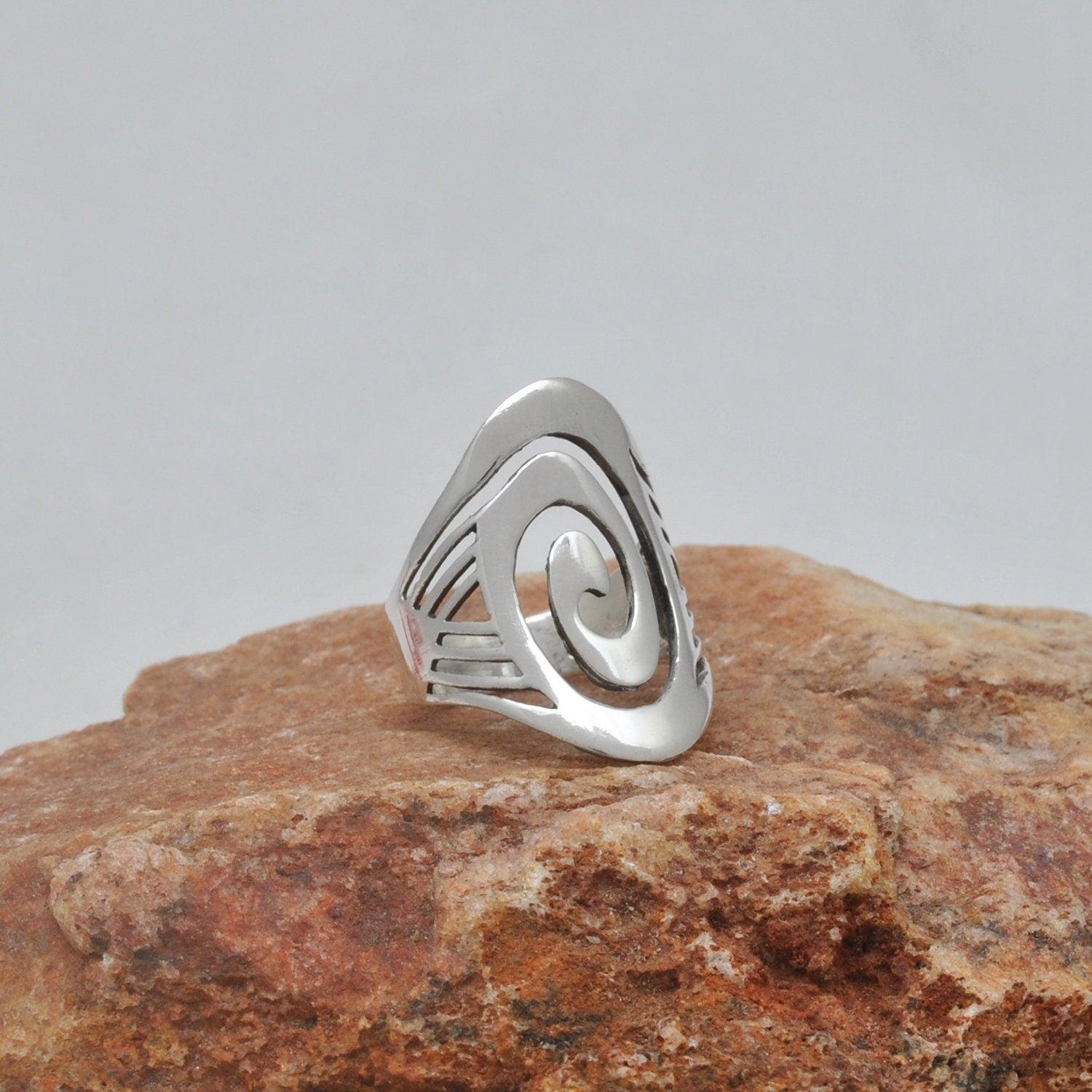 Men Women Silver Spiral Ring Size 10 Kanish