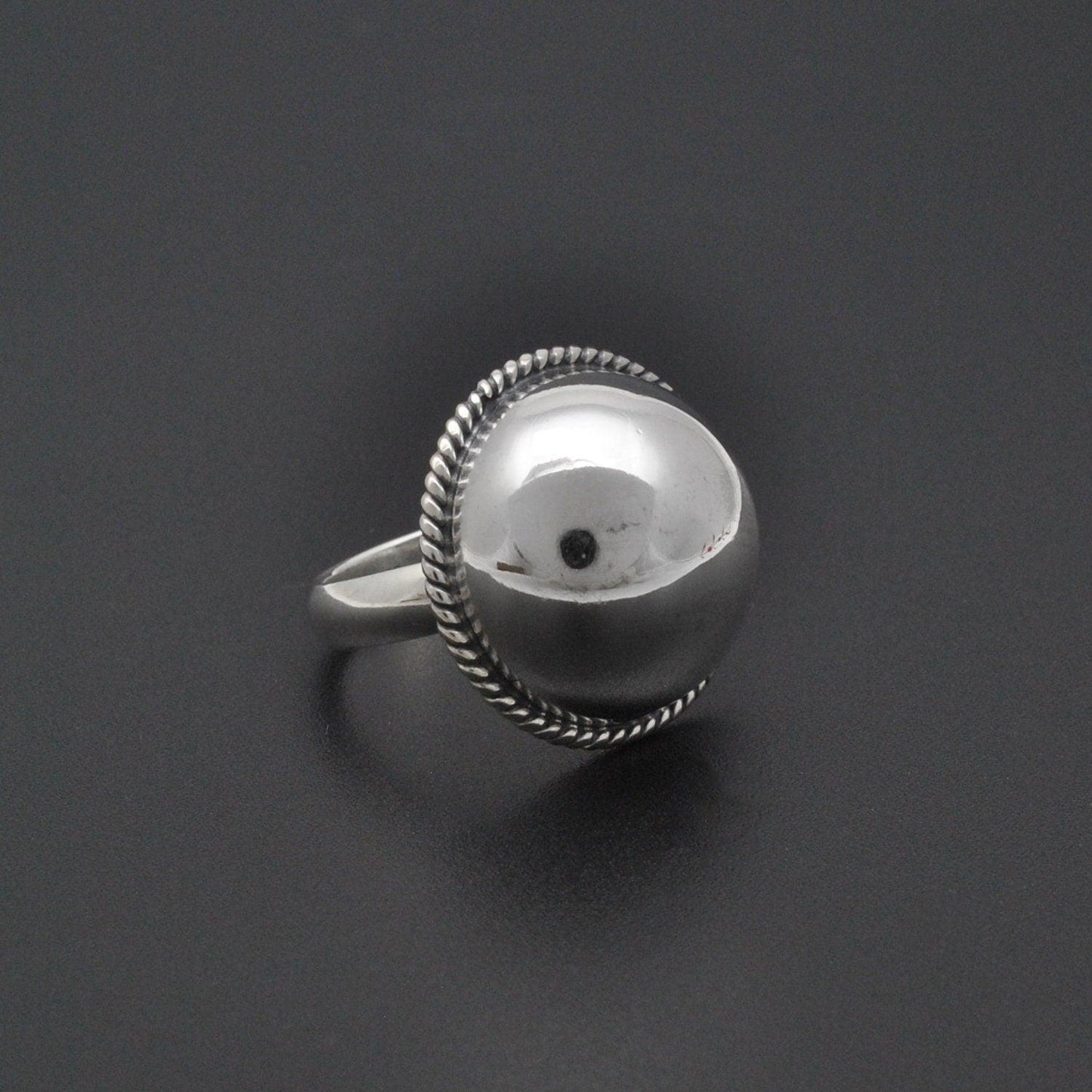 925 Silver Chunky Dome Ring Size 6 - Kanish